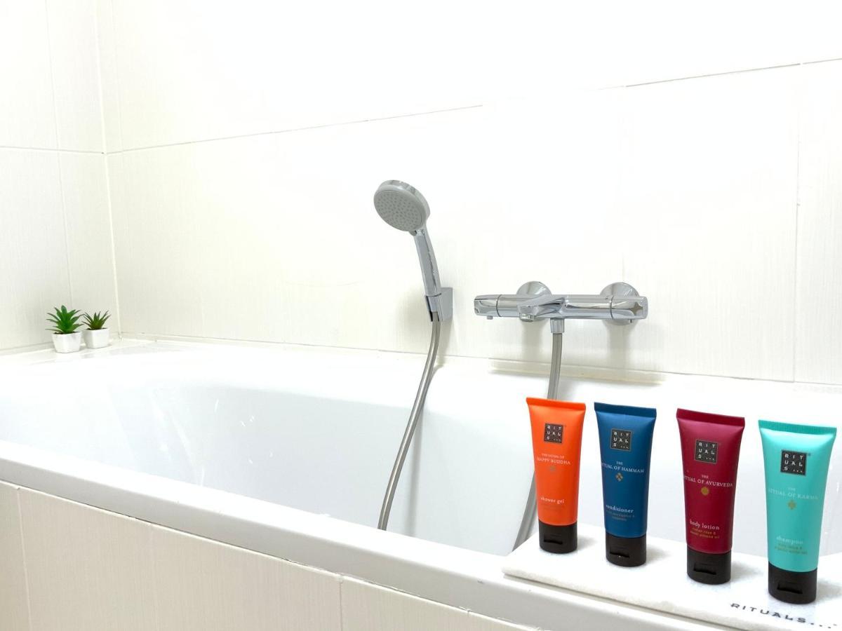 Luxury Suite Koksijde 201 - Adult Only Esterno foto